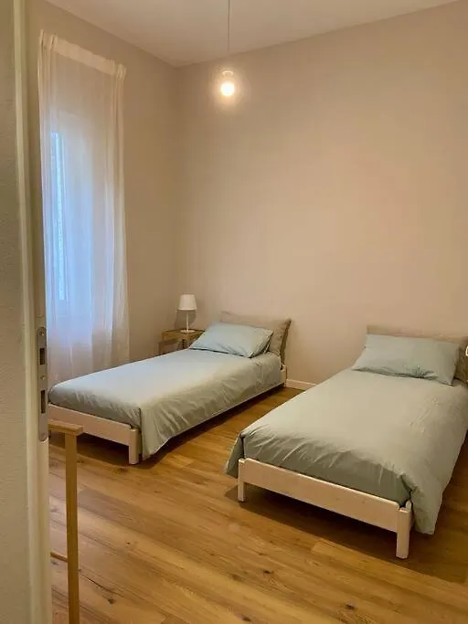 Apartament Appartamento Con Terrazza E Parcheggio Privato Pontedera